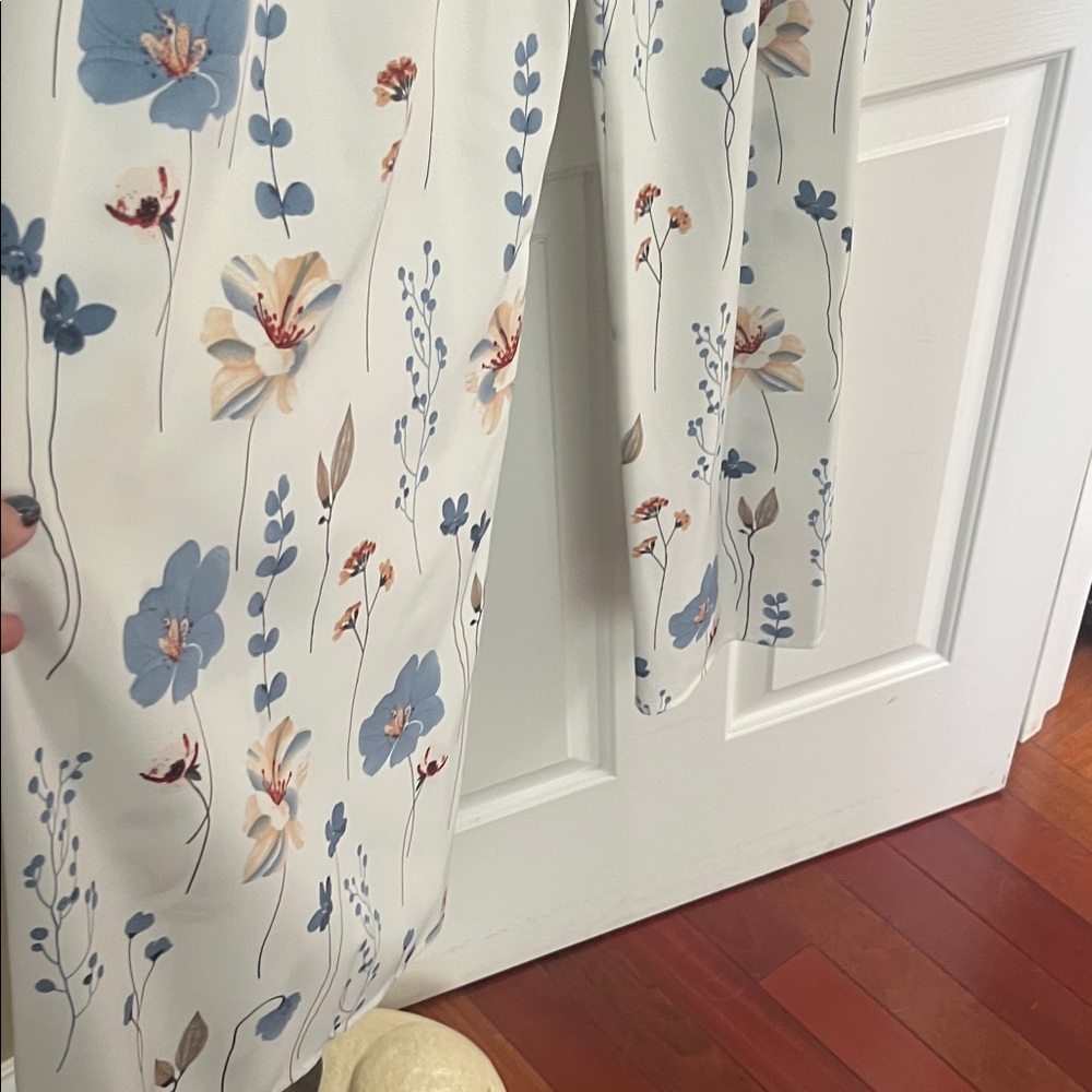 Floral White and Blue Maxi Dress - Picture 4 of 7